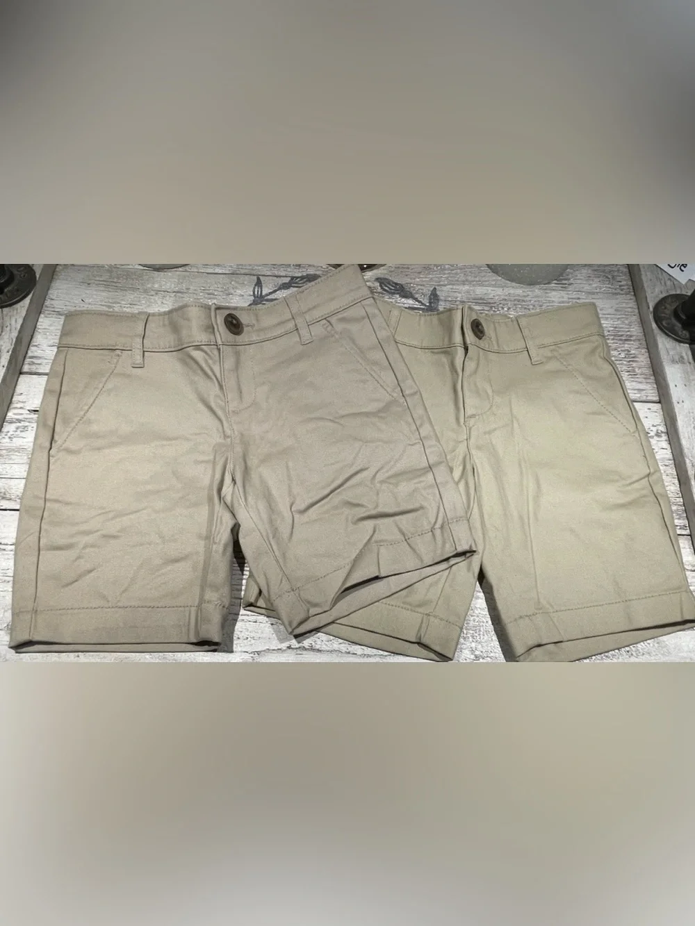 Old Navy Girls Navy / Beige Uniform Twill Bermuda Shorts Size 7 Bundle (6 pr)NWT
